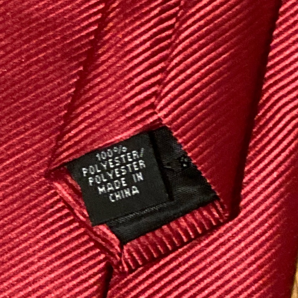 Geoffrey Beene red solid tie - Picture 3 of 7